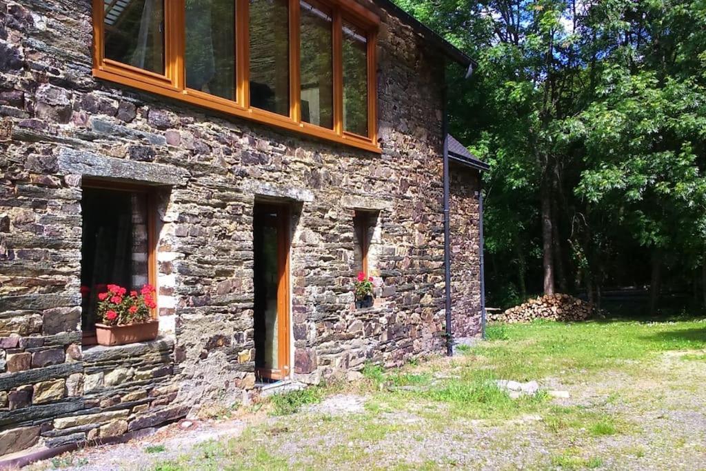 Conviviale - Longere Lumineuse - Charme & Nature Bains-sur-Oust Exterior photo